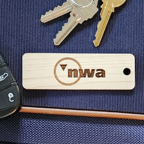 Image of wooden airline tag