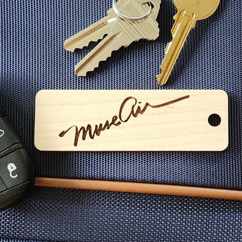 Image of wooden airline tag