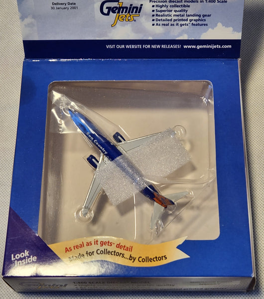 Sun Country Airlines 737-800 Diecast Model - New In Box